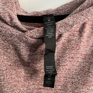 Mens lululemon long sleeve with hood. Xl